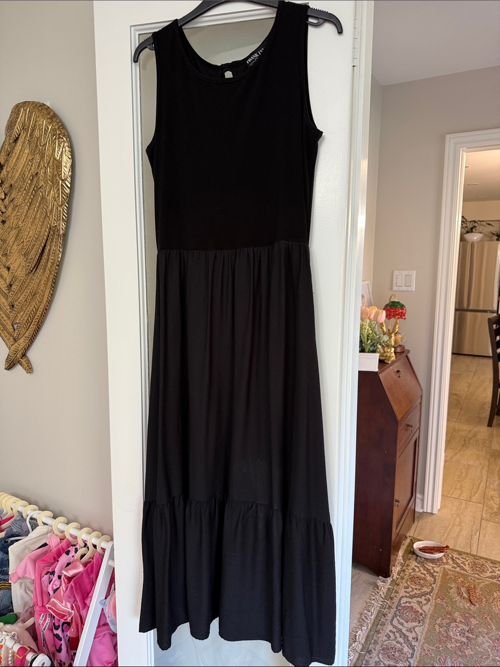 Frank Lyman Design Black Sleeveless Maxi Dress